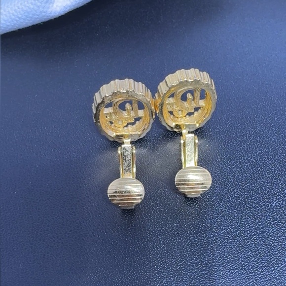 Dior Oval Gold Plated Clip on Earrings - Picture 4 of 5